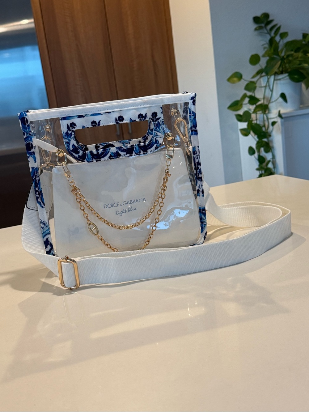 Dolce & Gabbana Beauty Light Blue Clear Tote Bag in White & Blue